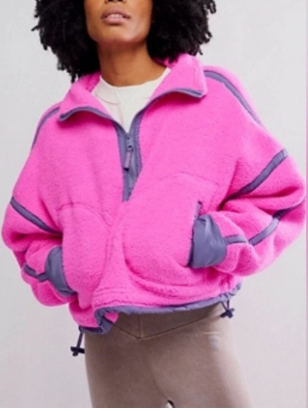 NWT FP Movement Mountain High ½
Zip Fleece for Women in Fuchsia flirt “sold out”